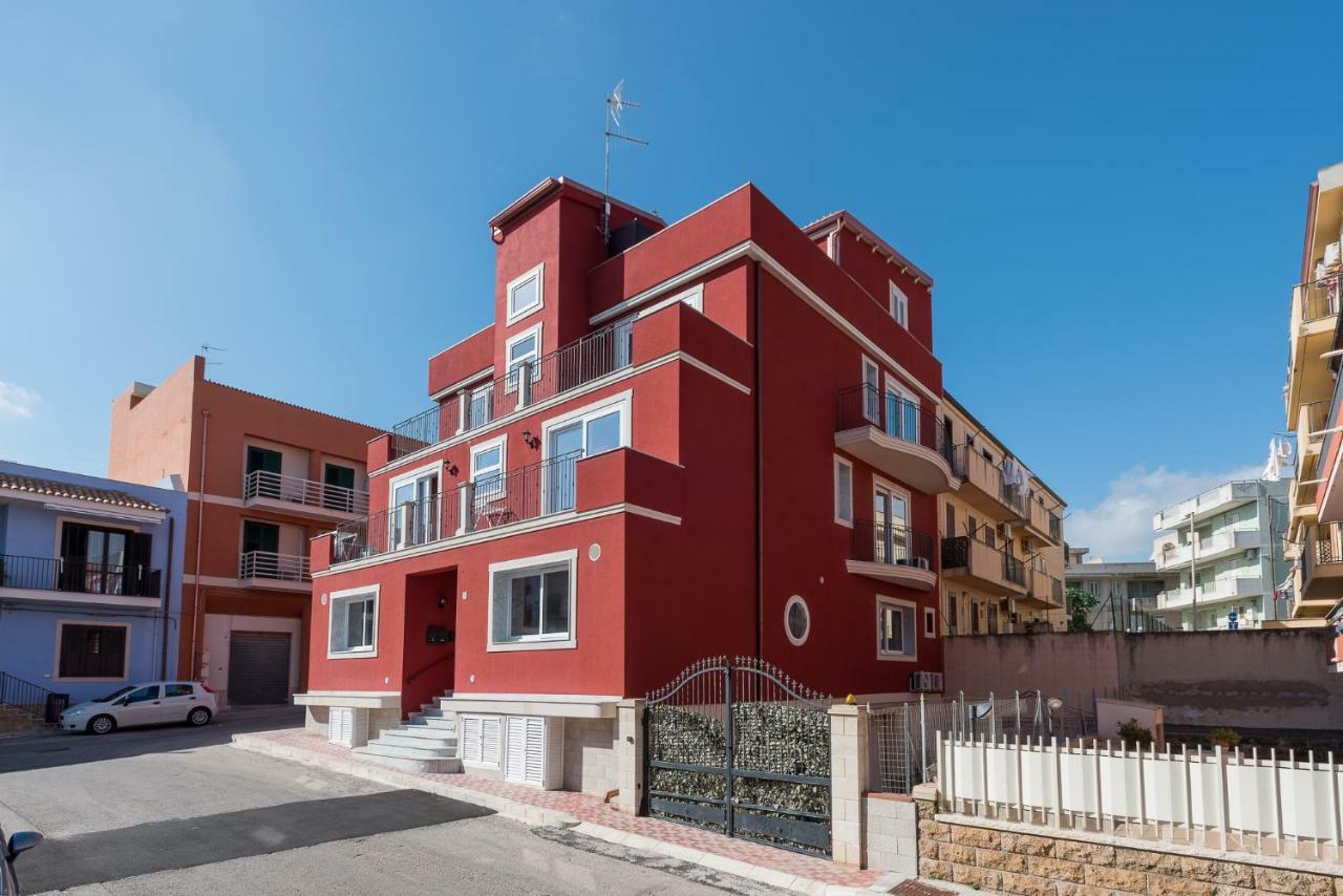 Casa Zefiro Apartman Pozzallo Kültér fotó