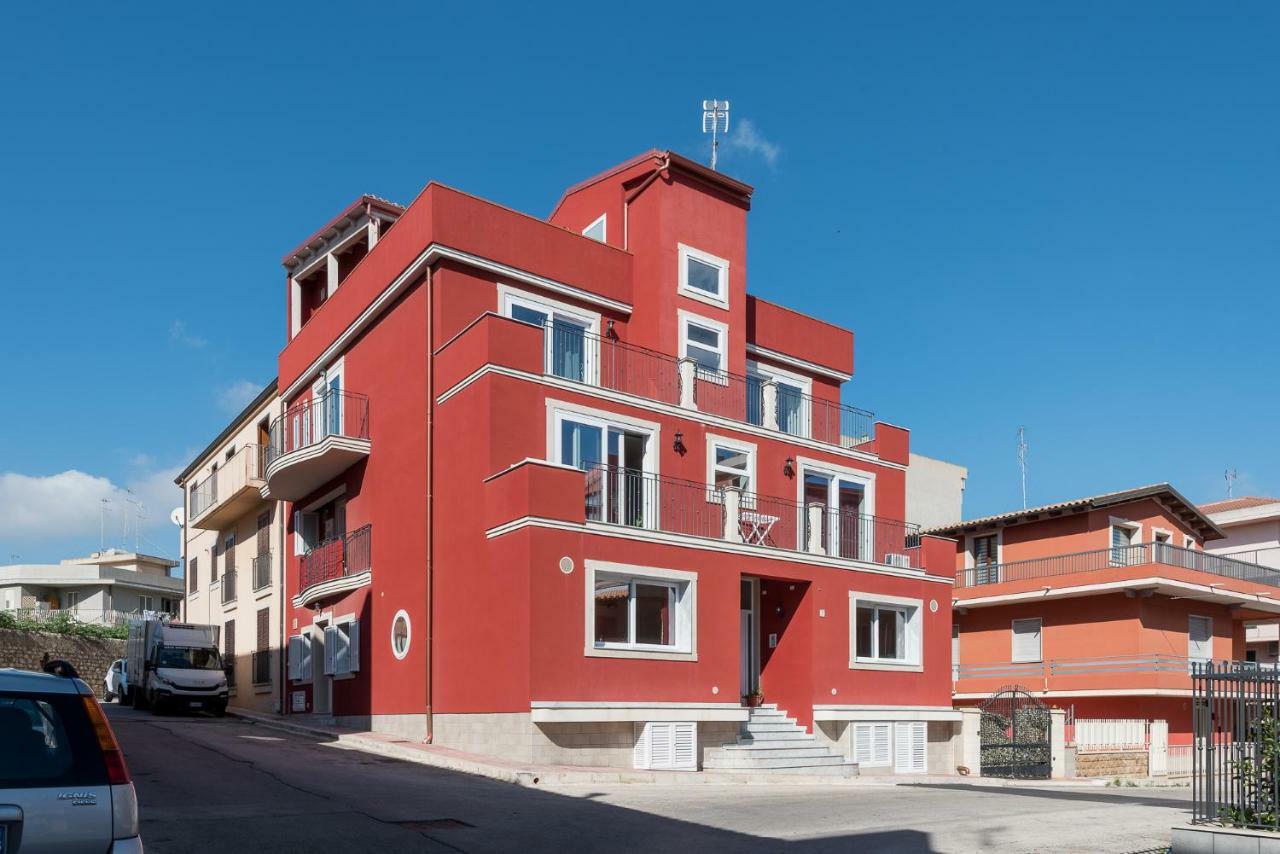 Casa Zefiro Apartman Pozzallo Kültér fotó